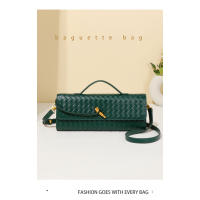 Porta archivos bolso cruzado portátil Horizontal primavera y verano nuevo bolso tejido de cuero suave - details 0