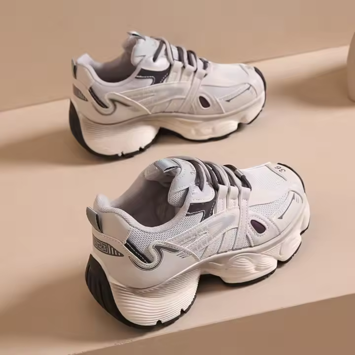 Zapatillas deportivas de suela gruesa para mujer, zapatillas casual slip-on, tenis planas, transpirables, cómodas y gruesas, invierno - 1