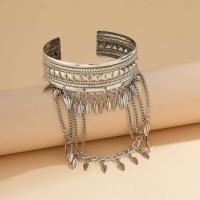 Pulsera de Metal Dorado con Moneda de Hoja Tassel de Brazo Alto para Hombres y Mujeres - details 12