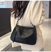 Bolso bandolera de piel auténtica para mujer, correa de hombro ajustable, diseño minimalista de gran capacidad, cierre de cremallera, capa de piel de vaca suave, blanco/negro, fabricado en Guangzhou, bolso de viaje versátil, accesorio elegante, costuras d - details 22