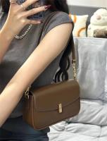 Bolso de Hombro Chic y Versátil para Mujeres Gran Capacidad Ideal para Uso Diario y Viajes - details 1