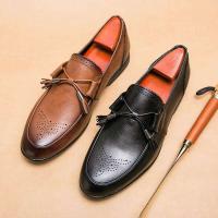 Zapatos formales de hombre planos de boda de oficina de verano 2023 de vestir transpirable de cuero Oxford de negocios de lujo - details 0