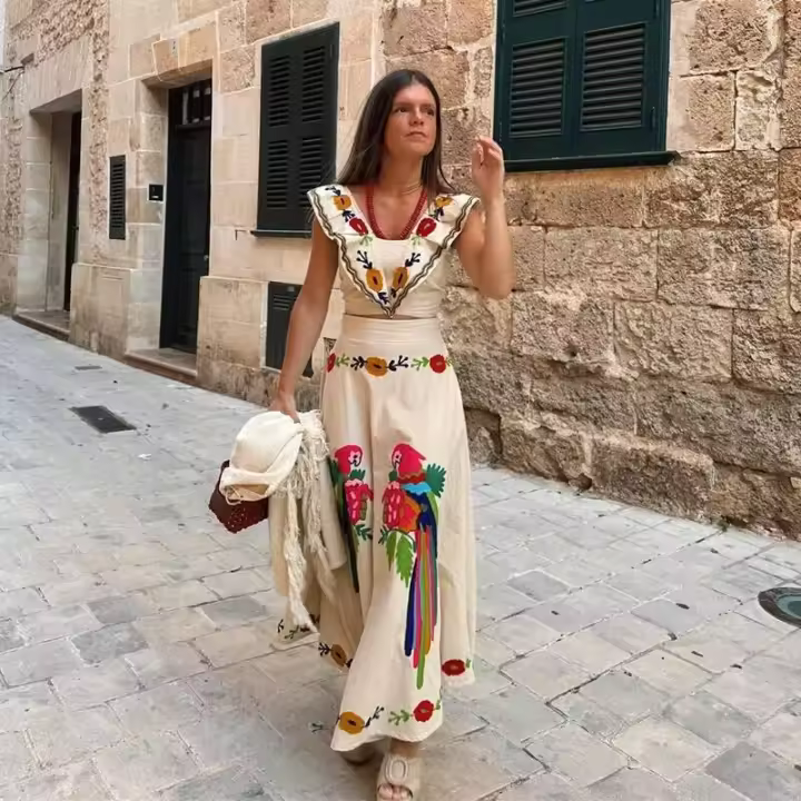 OUWU Conjunto de Top corto estampado para mujer, manga elegante con volantes, cuello cuadrado, sin mangas, Falda plisada de cintura alta, nuevo para 2024 - 1