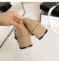 Nuevos zapatos de mujer con plataforma poco profunda y tacones gruesos con combinación de un solo color. - details 36