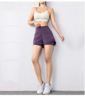 Pantalones cortos de yoga con bolsillos para deportes activos con cintura elástica y capa para correr de secado rápido para mujer - details 14