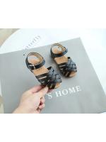 Sandalias de verano para niñas, zapatos para niños pequeños, sandalias suaves de princesa para la playa para niños, sandalias romanas con recortes tejidos y puntera - details 16