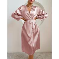 Elegante albornoz de satén para mujer, color sólido, comodidad sedosa con cinturón, ropa de dormir larga hasta la rodilla - details 5