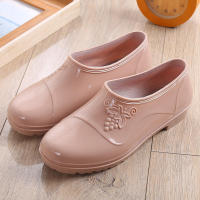 2025 Nuevas Cubiertas de Zapatos de Goma Antideslizantes para Mujer de Cocina Impermeables de Gelatina y Lluvia. - details 2