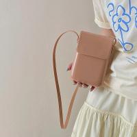 Bolso cruzado magnético de moda para mujeres Diseño vertical elegante Mini bolso de hombro de cuero PU Diseño minimalista para el teléfono - details 21