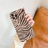 Funda de Teléfono con Patrón de Zebra de Foil Plateado Adecuada para iPhone y Huawei - details 2