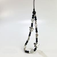 Correa de teléfono estilo gótico Y2K, mariposa, estrella, corazón, cordón para teléfono móvil con cuentas, cadena antipérdida para teléfono móvil, llavero - details 2