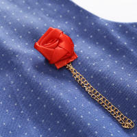 Conjunto de tres piezas de moda infantil para otoño: chaleco, traje formal para niños, cárdigan de manga larga de algodón con boutonniere. - details 6