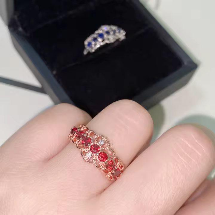 Nuevo anillo de zafiro de imitación de Sri Lanka de diseño retro chapado en 18K con piedras preciosas de colores de alta gama para mujer - 1