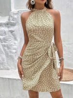 Vestido halter con cintura ceñida, sin mangas, fruncido y con lazo - details 6