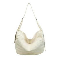Bolso informal coreano para mujer, bolso de hombro de nailon de gran capacidad con diseño suave, bolso de viaje ligero de Color sólido - details 1