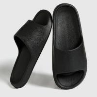 Zapatillas de mujer a la moda, Sandalias planas de verano, zapatillas de baño ligeras de EVA para el hogar, tobogán de interior para masaje para parejas, zapato de ducha 2024 - details 31