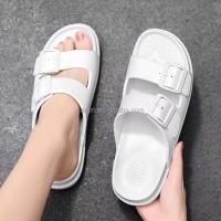 Nuevas ventas de sandalias planas 2025 para adultos con diamantes de imitación de PVC ligeras de alta calidad para hombres y mujeres a bajo precio - details 6