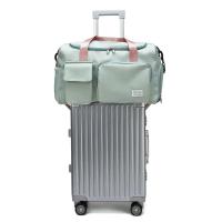 Bolsa de fitness, bolsa grande con compartimento para zapatos y compartimento húmedo, bolso de fitness impermeable para ejercicio, bolsa de viaje de gran capacidad con múltiples bolsillos, diseño duradero impermeable, separación de ropa seca y húmeda - details 3