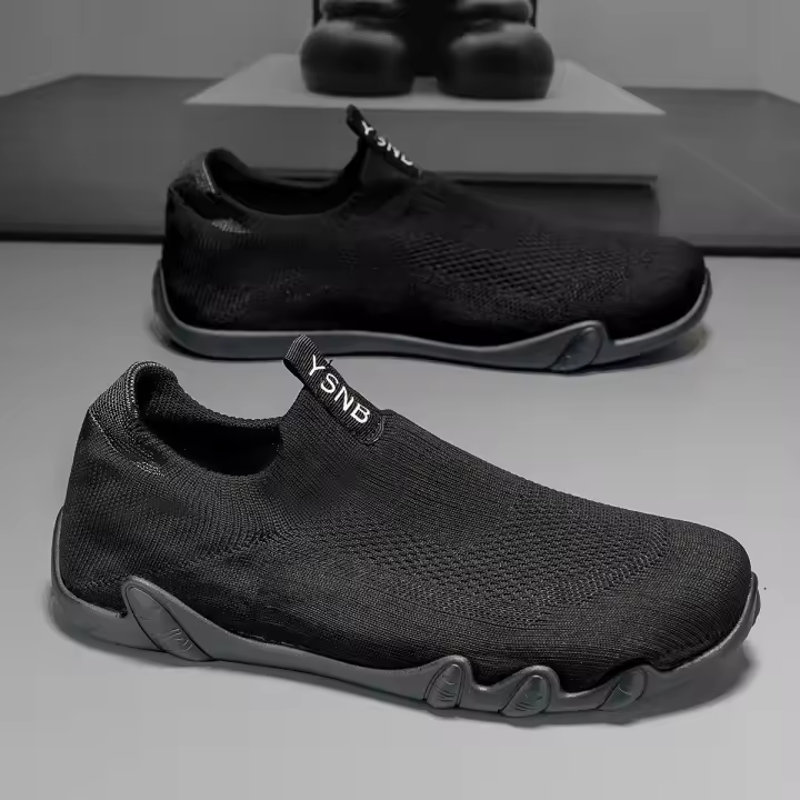 Zapatillas Casuales de Malla Transpirable Flyknit Zapatillas de Estudiante Modernas Sin Cordones para Primavera 2025 - 1
