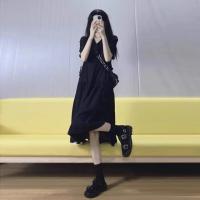 Hepburn Little para mujer verano 2025 nuevo estilo vestido largo de cintura francesa, vestido negro pequeño y de gama alta - details 1