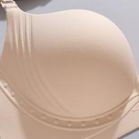 Sujetador suave con letras en V profundo para mujer, sujetador ajustado a prueba de golpes, pechos recogidos, ropa interior push-up sin rastro para niñas - details 12