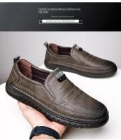 Mocasines de exterior de alta calidad, cómodos, modernos, suaves, clásicos, antideslizantes, hechos a mano, zapatos informales para hombre hechos de piel de vaca. - details 5