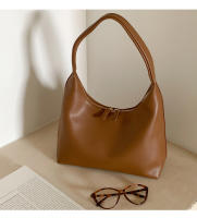 Nicho de gama alta sentido bolso de hombro de gran capacidad casual y versátil otoño simple pu bolso de cuero suave mujer - details 16