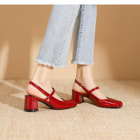 Zapatos de tacón cuadrado con tiras y charol con punta cuadrada - details 21
