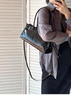 Bolso para las axilas, nuevo bolso de locomotora de piel de vaca de primera capa de gama alta para mujer, bolso bandolera para ir al trabajo, bolso de nicho - details 19