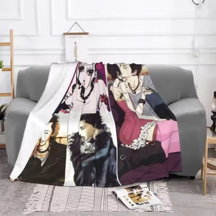 Manta Suave de Lana de Par de Cobres Estampada a Cuadros de Anime Japonés - 1