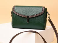 Bolso de hombro de cuero PU para mujer, bandolera de gran capacidad con solapa pura, Simple, a la moda, Color sólido - details 12