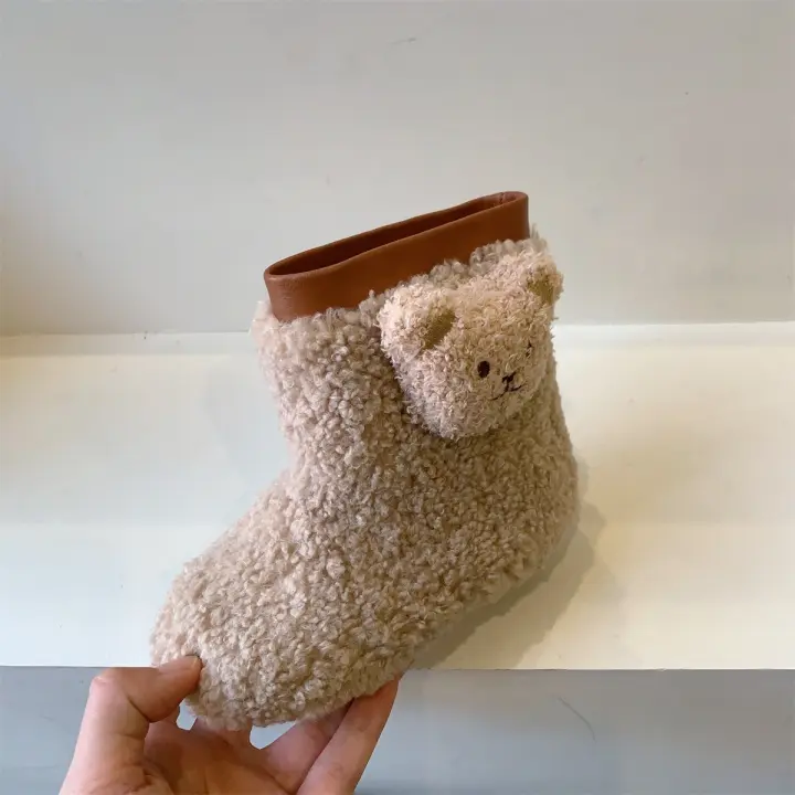 Nuevos zapatos de algodón para niños, botas medianas cálidas, zapatos esponjosos de felpa para bebés, mujeres - 1