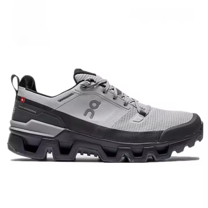 En hombres y mujeres trekking al aire libre zapatos de trekking transpirables y versátiles. - 1