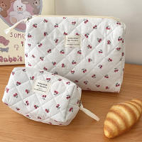 Bolsa De Maquillaje Para Mujer Estilo Quiltado De Algodón Con Cierre De Cremallera Bolso Portátil De Mano Bolso De Cosméticos Lindo Y Práctico - details 3