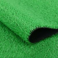 Césped artificial, césped sintético realista, interior, exterior, jardín, campo, balcón, escuela de bricolaje, tapete de césped verde - details 3
