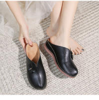2025 Zapatos de mujer de suela blanda hueca europeos y americanos para pies gordos y anchos, nuevos zapatos de playa Baotou de alta gama de verano para mujer con suelas gruesas y medias pantuflas - details 25