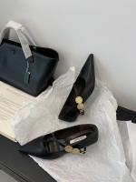 Zapatos Mary Jane con punta francesa, boca poco profunda, estilo retro, tacón delgado, para la noche, con detalles metálicos y florales. - details 7