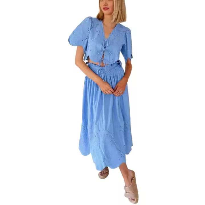 Ropa de Mujer de Moda y Elegante, Top Bordado Vacío + Falda Larga Bordada de Encaje, Conjunto de Dos Piezas, Azul - 1