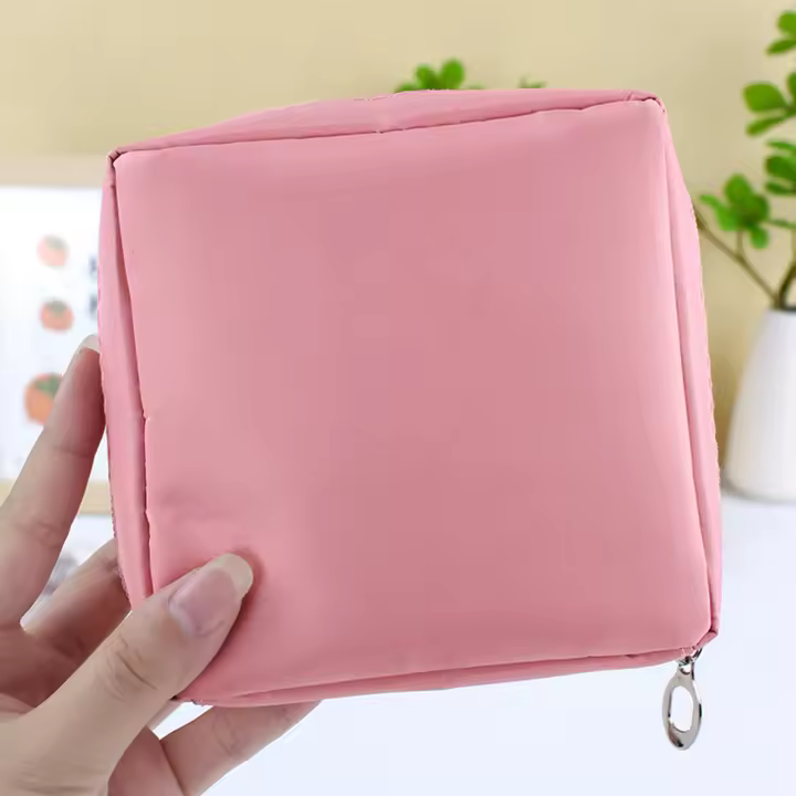 Bolsa de Almacenamiento Casual para Mujer Organizador de Cosméticos y Toallas Sanitarias - 1