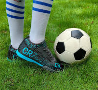 Nuevos Zapatos De Fútbol Para Hombre CR7 Turf Entrenamiento Deportivo Transpirables Zapatillas De Salida Directa TF Para Hierba Y Futsal - details 11