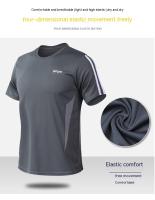 Conjunto deportivo de verano con tres rayas, pantalones cortos de manga corta, holgados para correr, secado rápido y transpirable - details 2