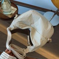 Bolso de hombro lavado de gran capacidad para mujer, bandolera de nailon informal, bolso de Dumpling de Corea de Color sólido para verano - details 12