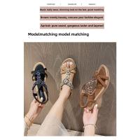 Sandalias de Mujer 2025 - Plataforma Boho con Flores y Strass, Chanclas de Playa Transpirables (Zapatos Verano Mujer, Sandalias Deportivas de Lujo) - details 2