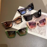 Gafas de sol para conducir al aire libre, gafas de sol cuadradas populares con montura grande, gafas polarizadas clásicas, gafas de pesca para hombres y mujeres - details 7