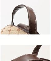 Mochila con estampado de letras para mujer, morral informal de cuero PU para viaje al aire libre - details 7