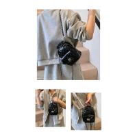Moda pequeña fragancia textura portátil pequeña mochila diamante cadena de alto sentido versátil mochila diaria - details 21