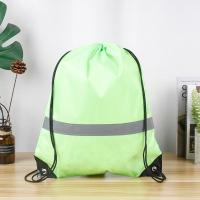 Mochila de gimnasio con cordón y rayas reflectantes, bolso de hombro deportivo de nailon de Color sólido de poliéster 210D, plegable, combina con todo - details 11