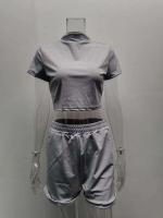 Conjunto de Pantalones Cortos Delgados de Moda Verano 2024 Top Corto Ajustado de Color Sólido y Shorts Estilo Callejero para Mujeres - details 13