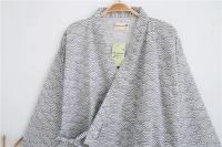 2025 nuevo traje 100% de gasa de algodón para hombre, pijama tipo kimono japonés Yukata fino y suelto, bata con capucha para hombre, pijama con cuello en V, albornoz - details 4