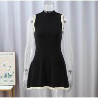 Vestido corto plisado de punto con bordes en contraste para mujer, minivestido elegante de cuello alto sin mangas, ajustado,2024 - details 0